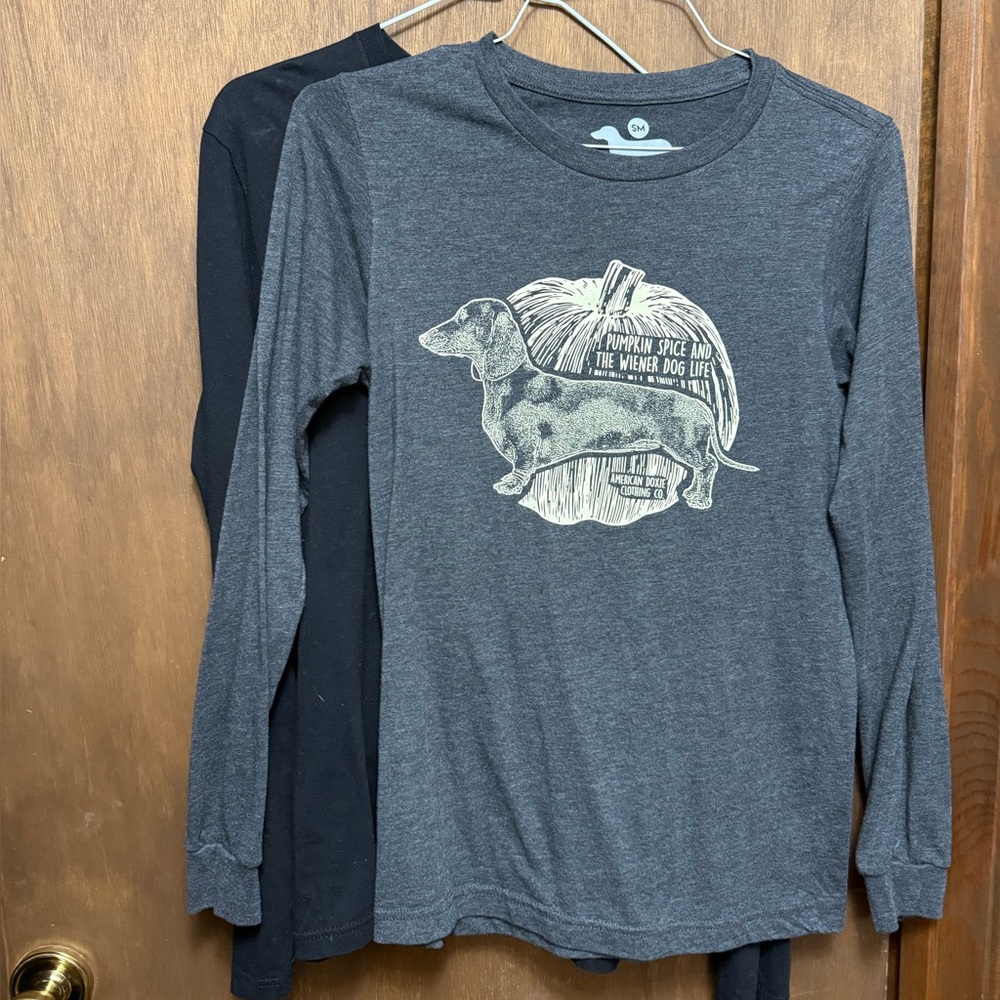 Women’s American Doxie Shirt. Small. EUC